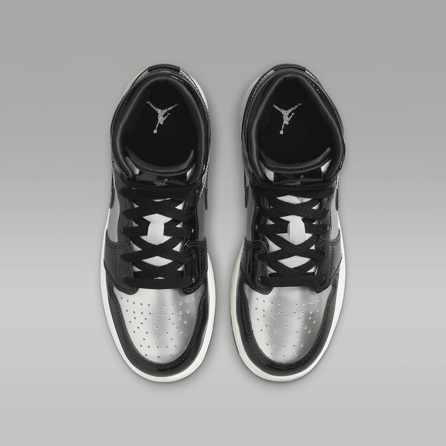 Air Jordan 1 Mid SE Big Kids' Shoes (FZ3938-001, Black/Metallic Silver/Sail/Metallic Gold)