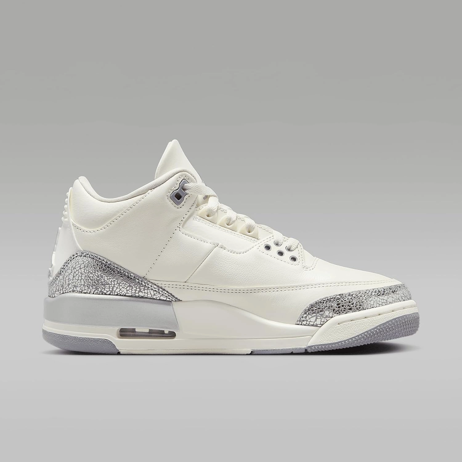 Air Jordan 3 Retro Women's Shoes (CK9246-100, Sail/Metallic Silver/Cement Grey)