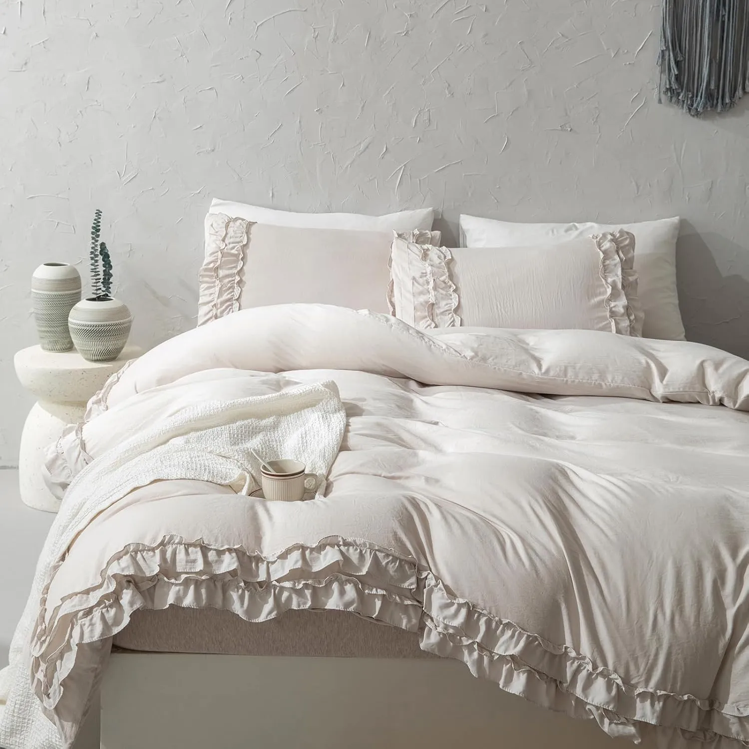 Bedorm Beige Duvet Cover Queen Shabby Chic Bedding Soft Breathable Washed Microfiber Ruffle Duvet Cover Coquette Cute Comforter Cover Girls Women