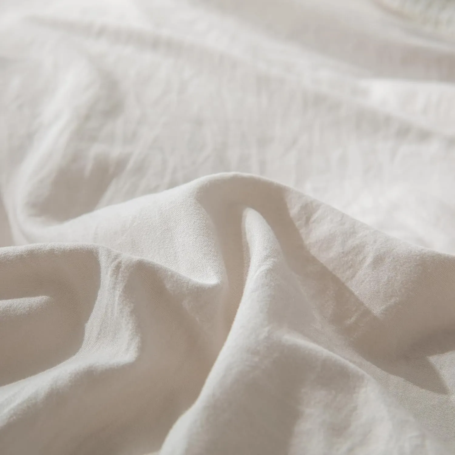 Bedorm Beige Duvet Cover Queen Shabby Chic Bedding Soft Breathable Washed Microfiber Ruffle Duvet Cover Coquette Cute Comforter Cover Girls Women