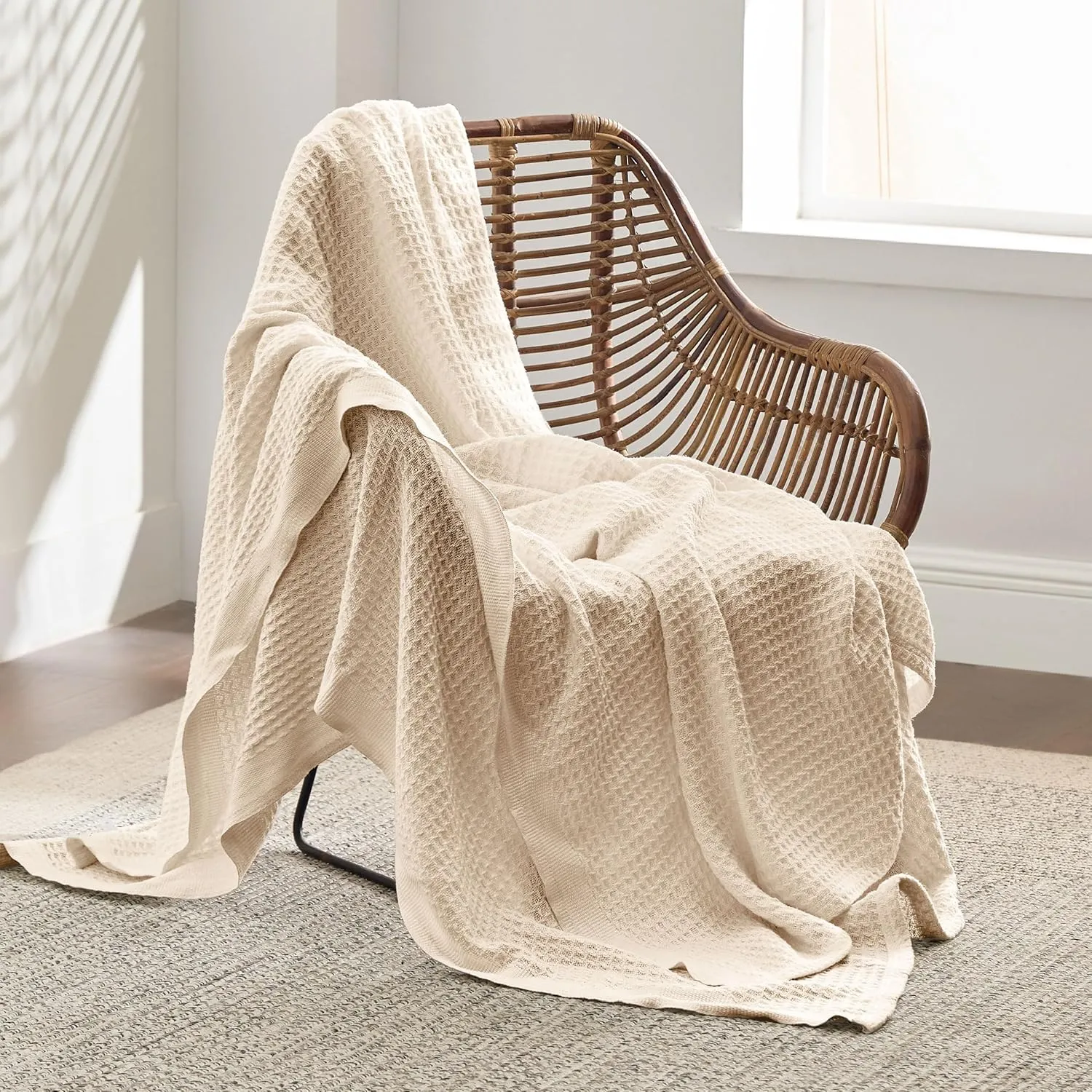 Bedsure 100% Cotton Blanket Twin XL Size for Bed - Breathable and Soft, Waffle Weave Blanket for Summer Spring, Beige, 66x90 inches