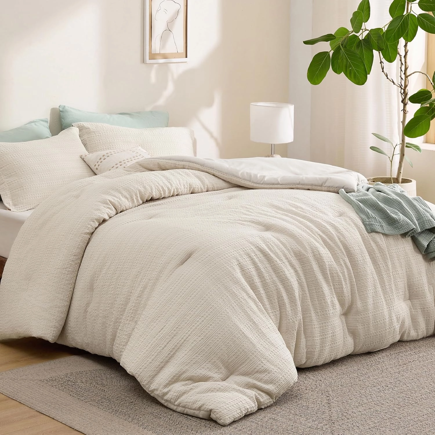 Bedsure Waffle Comforter Set Queen, Soft and Breathable Beige Bedding Comforter Set, 3 Pieces, 1 Waffle Weave Comforter (90"x90") and 2 Pillow Shams (20"x26" 2")