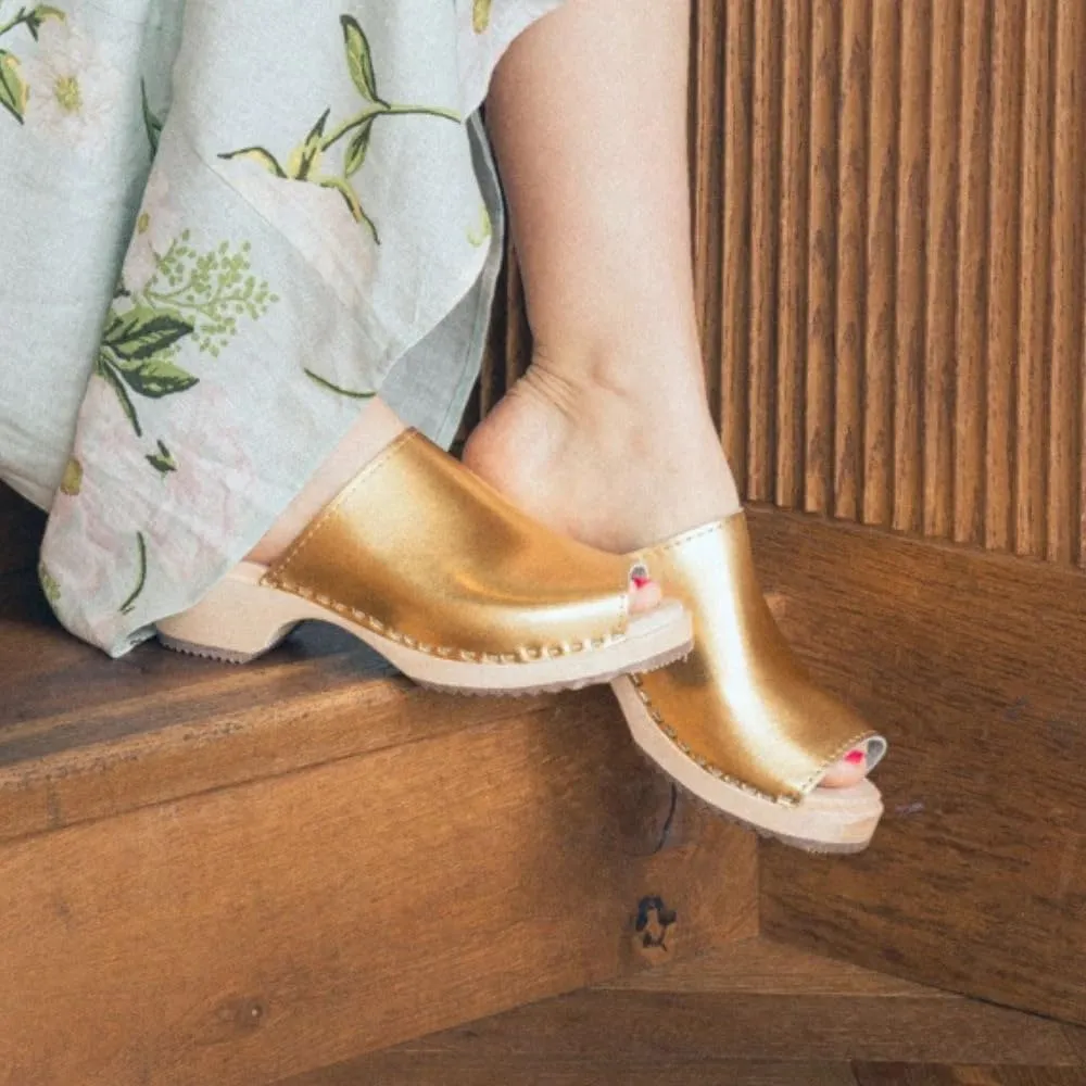Berit Classic Clog Sandal with Open Toe for Women I Wooden Clog Mules Handcrafted in Sweden with Alder Wood Base and PU Coated Leather | Gold