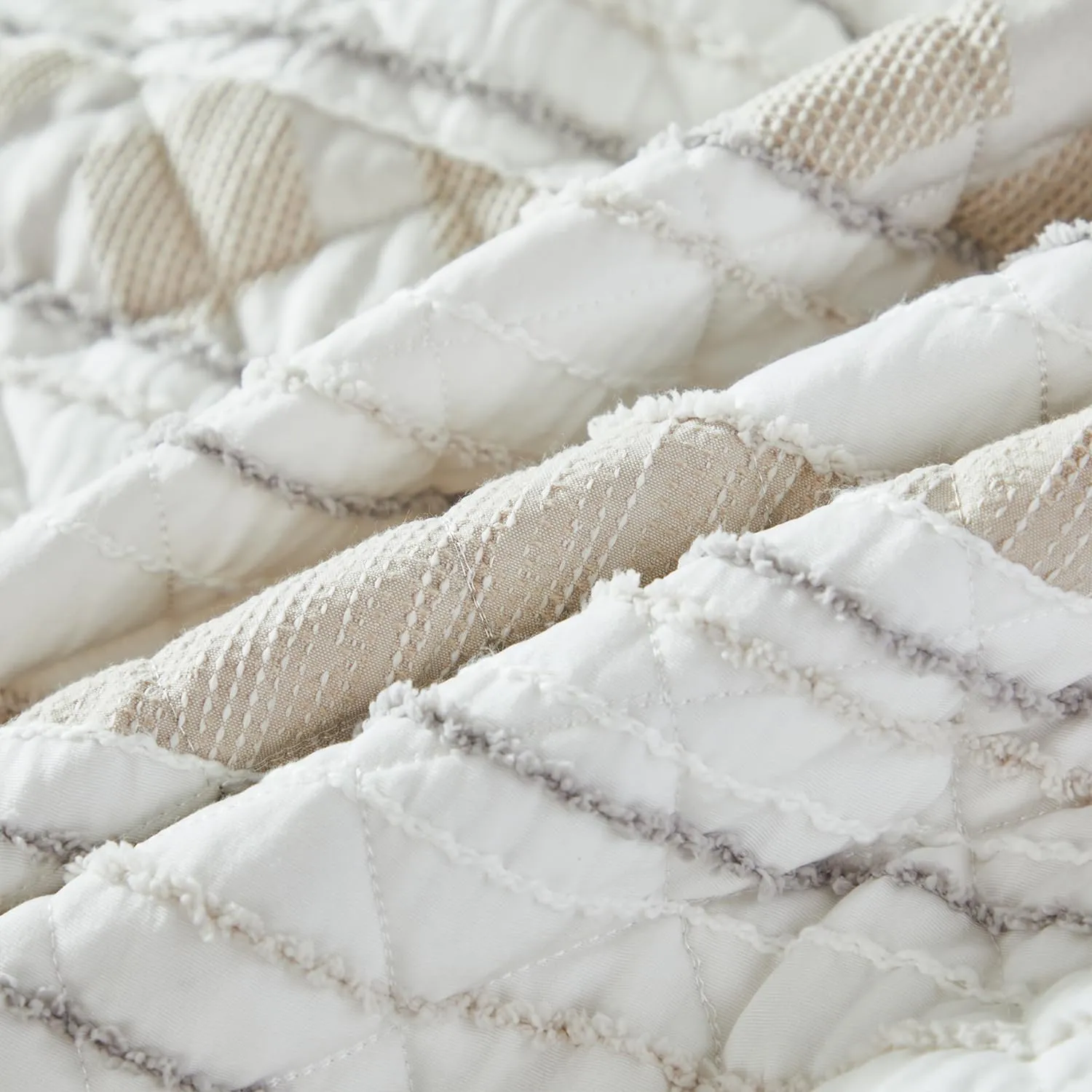 Brandream King Size Quilt Bedding Set Cotton Blend Elegant Striped Quilts Modern Farmhouse Waffle Quilted Comforter Set 3-Piece