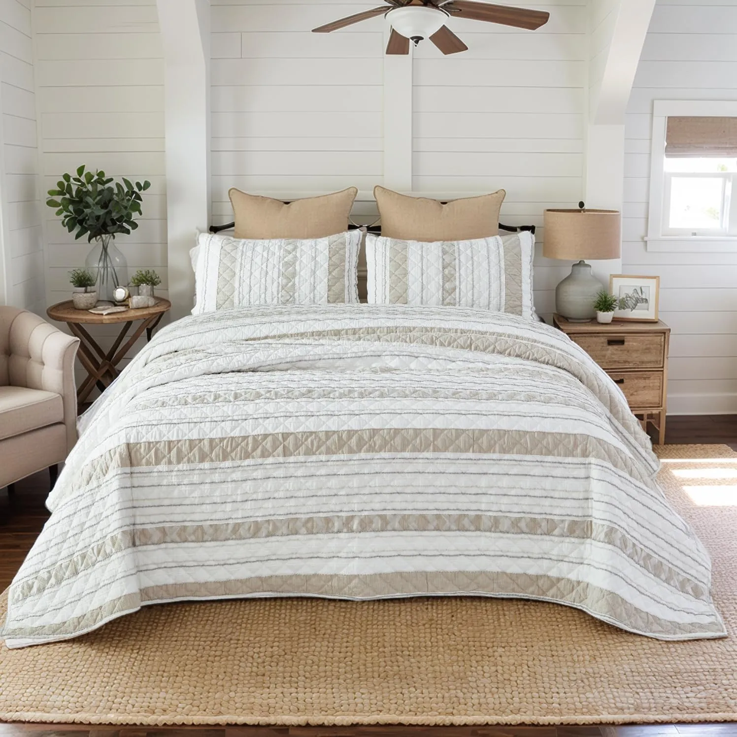 Brandream King Size Quilt Bedding Set Cotton Blend Elegant Striped Quilts Modern Farmhouse Waffle Quilted Comforter Set 3-Piece