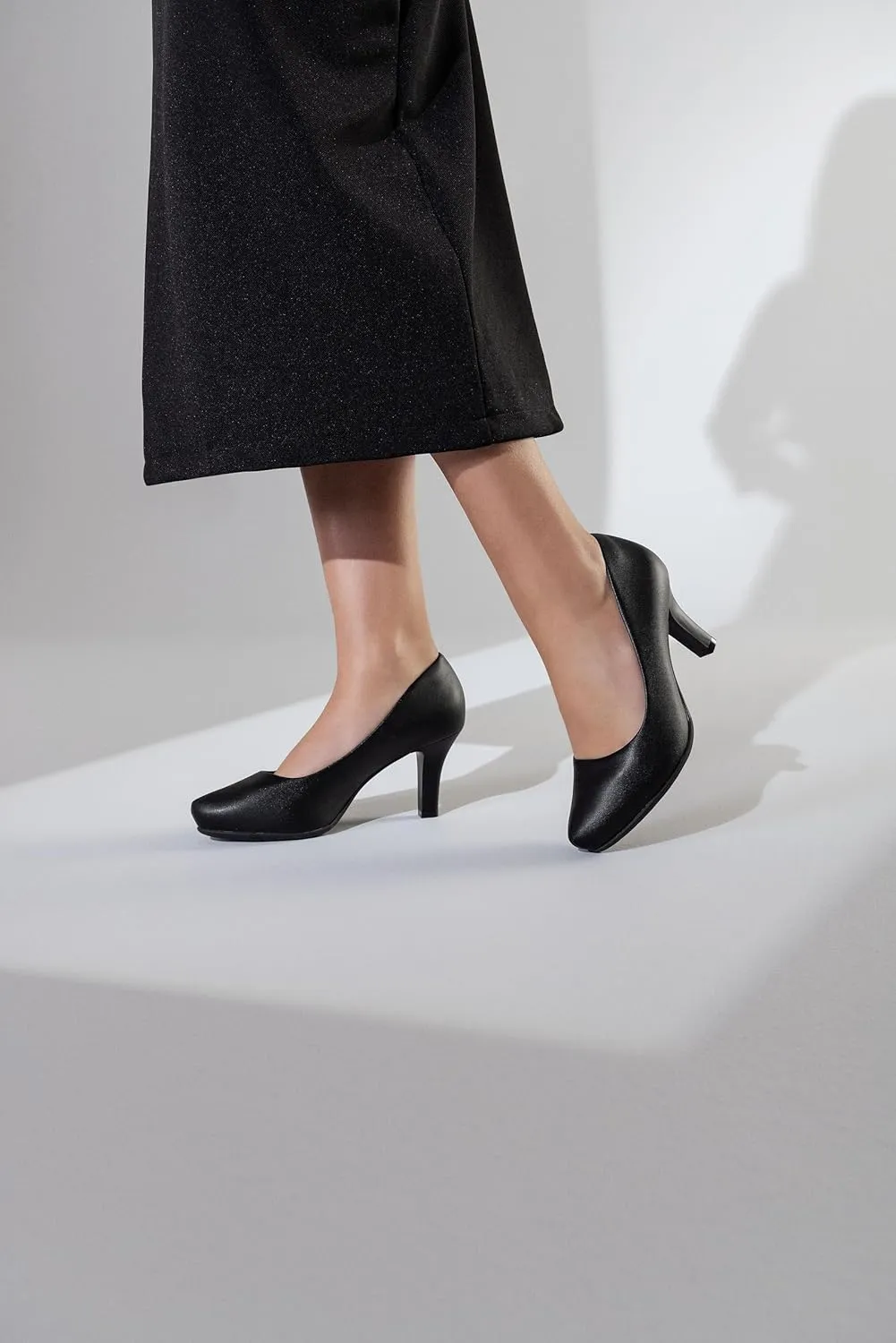 ComfortFlex Sofia Office & Health Pumps with Extra-Soft Insole and Non-Slip Sole for Women Made in Brazil