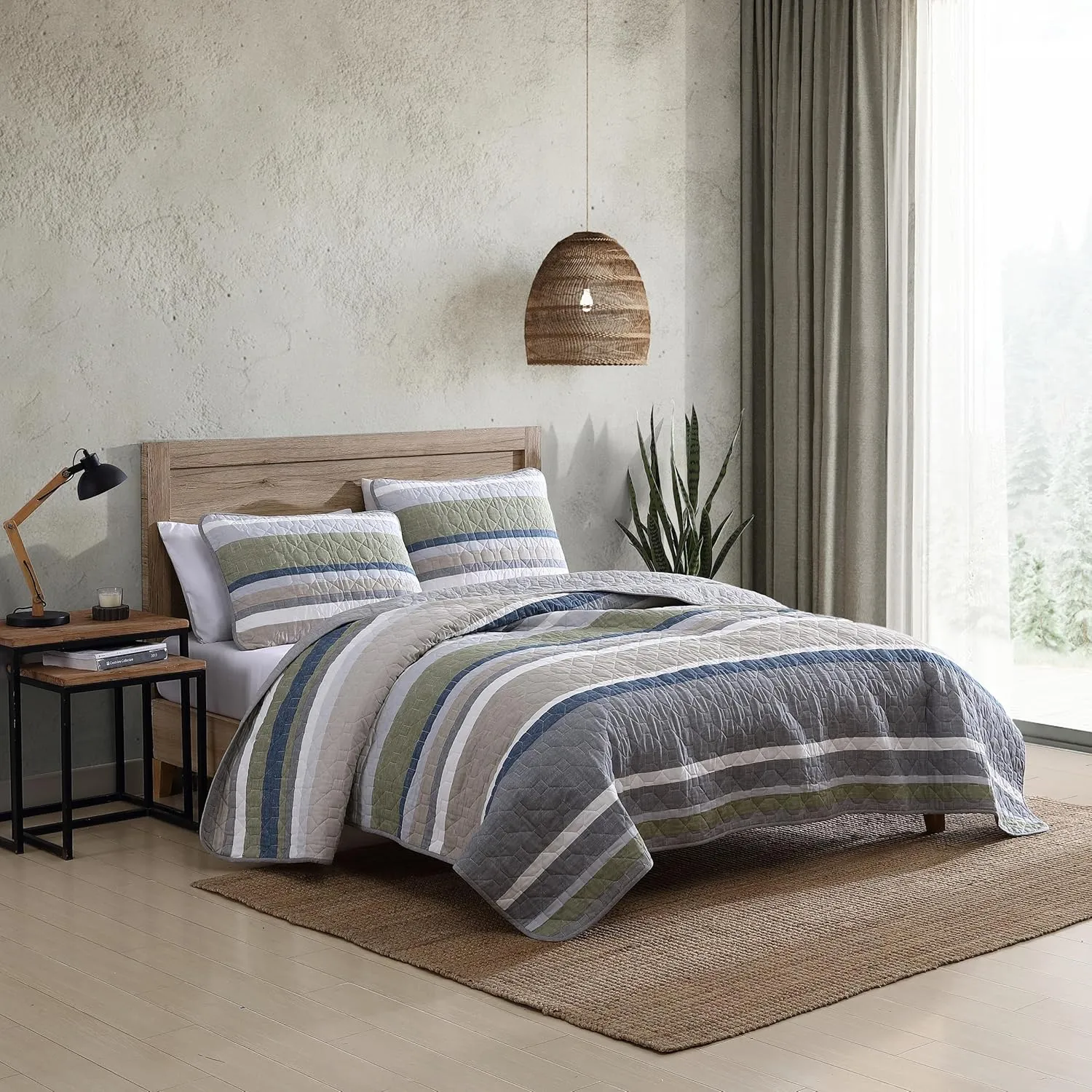 Eddie Bauer - King Quilt Set, Cotton Reversible Bedding Set with Matching Shams, Lightweight Home Decor for All Seasons (Salmon Ladder Beige, King)