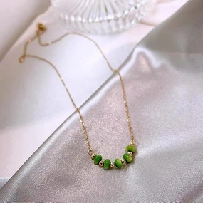Elegant Green Beaded Necklace with Gold Chain – Minimalist Charm-jltn0630