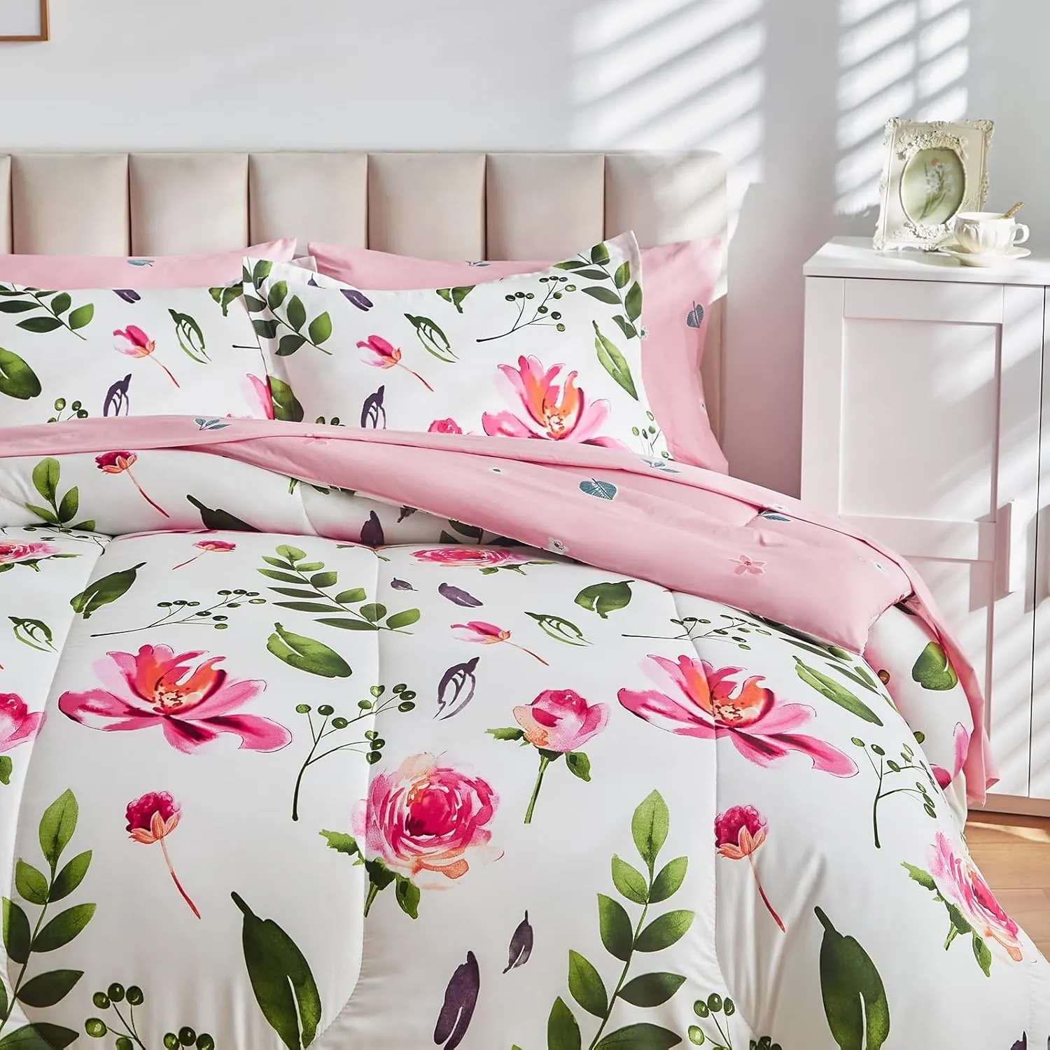 Floral Comforter Set 6 Pieces White with Green Leaves Pink Flowers Bed in a Bag Twin Size Reversible Bedding Set (1 Comforter 2 Pillow Shams 1 Flat Sheet 1 Fitted Sheet 1 Pillowcases)