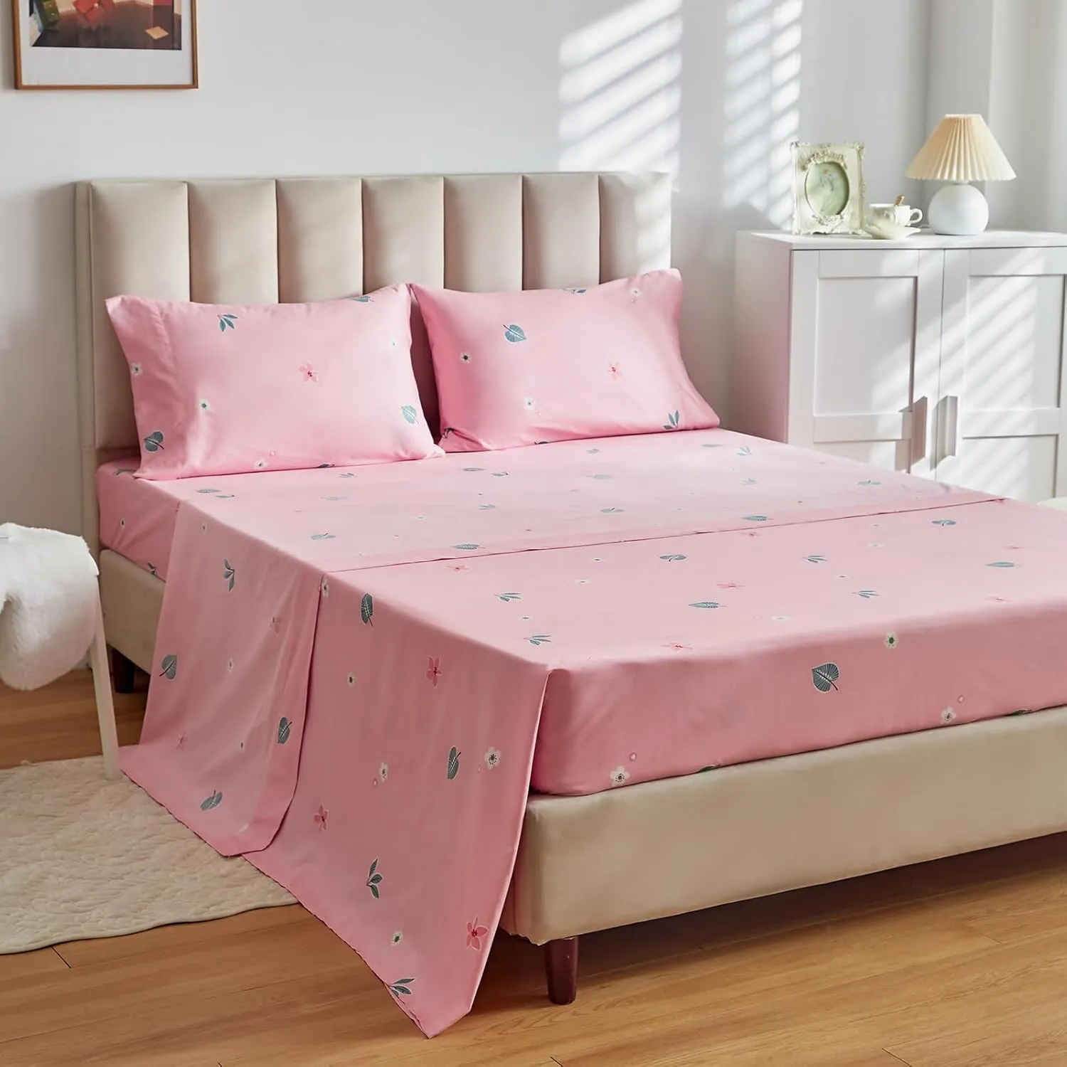 Floral Comforter Set 6 Pieces White with Green Leaves Pink Flowers Bed in a Bag Twin Size Reversible Bedding Set (1 Comforter 2 Pillow Shams 1 Flat Sheet 1 Fitted Sheet 1 Pillowcases)