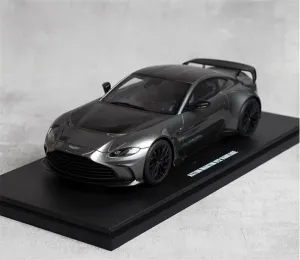 FloZ for GT Spirit for Aston for Martin for V12 for Vantage 2023 Metallic Silver 1:18 Car Pre-Built Model