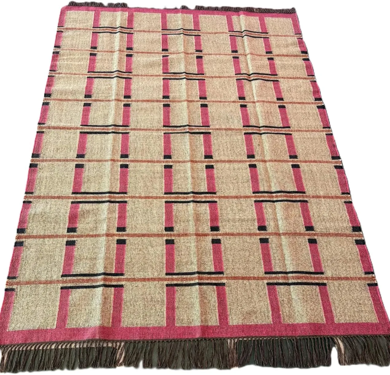 Handwoven Wool and Jute Area Rug, Traditional Kilim Dhurrie Pattern, Beige and Pink with Fringe (5X7 FEET, Pattern - 1)