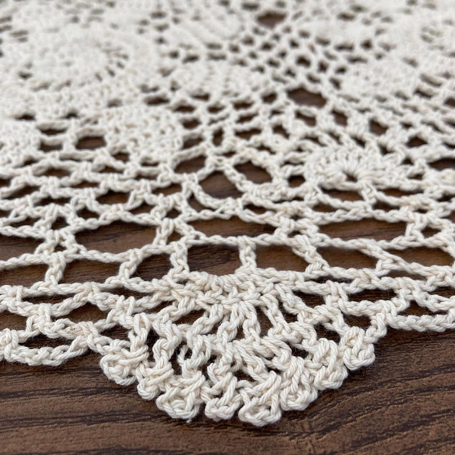 Hsvanyr 47inches Beige Coffee Table Cover Handmade Crochet Table Cloth Doilies Dining Room Mats, for Farmhouse Kitchen Dining Restaurant Home Tabletop Decor