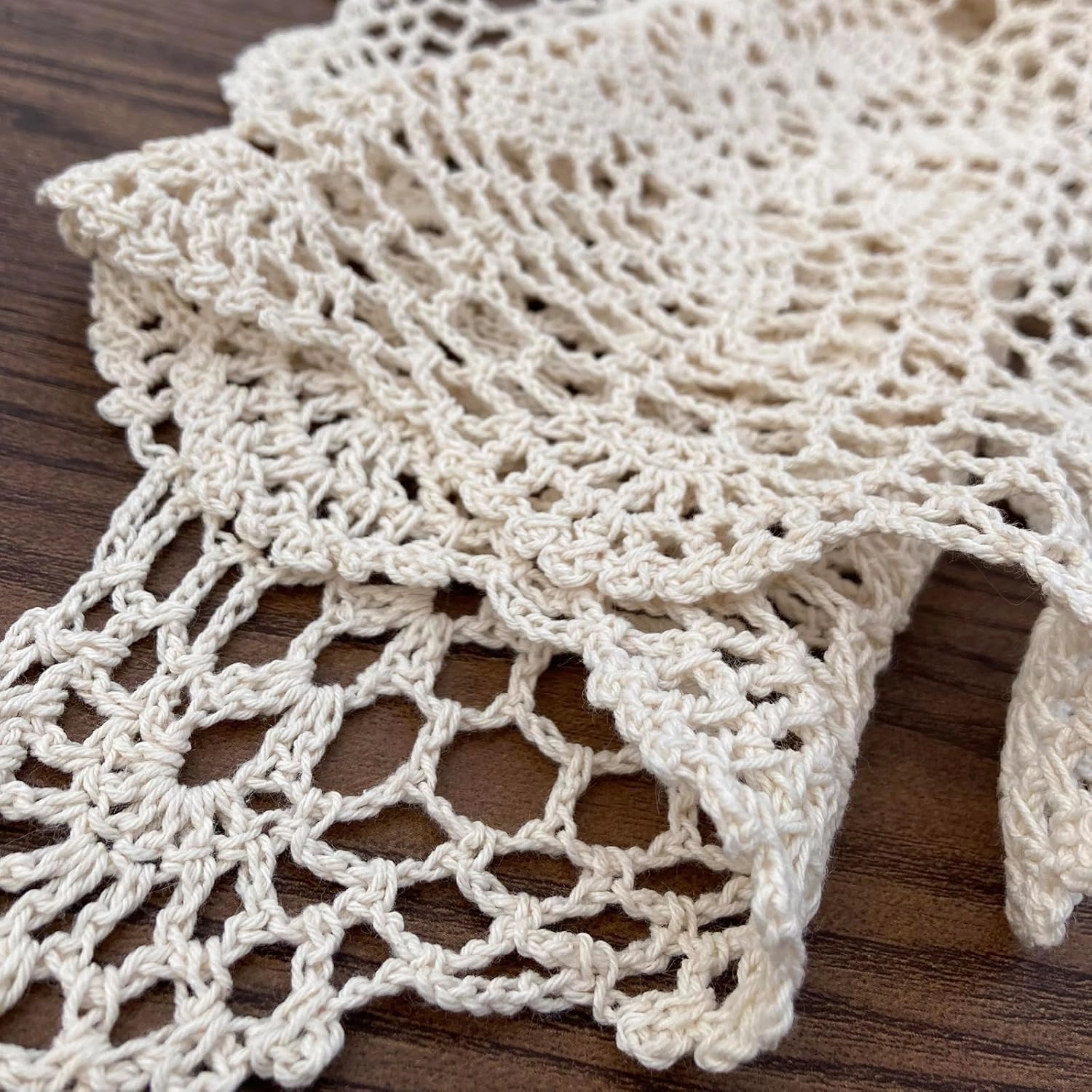 Hsvanyr 47inches Beige Coffee Table Cover Handmade Crochet Table Cloth Doilies Dining Room Mats, for Farmhouse Kitchen Dining Restaurant Home Tabletop Decor