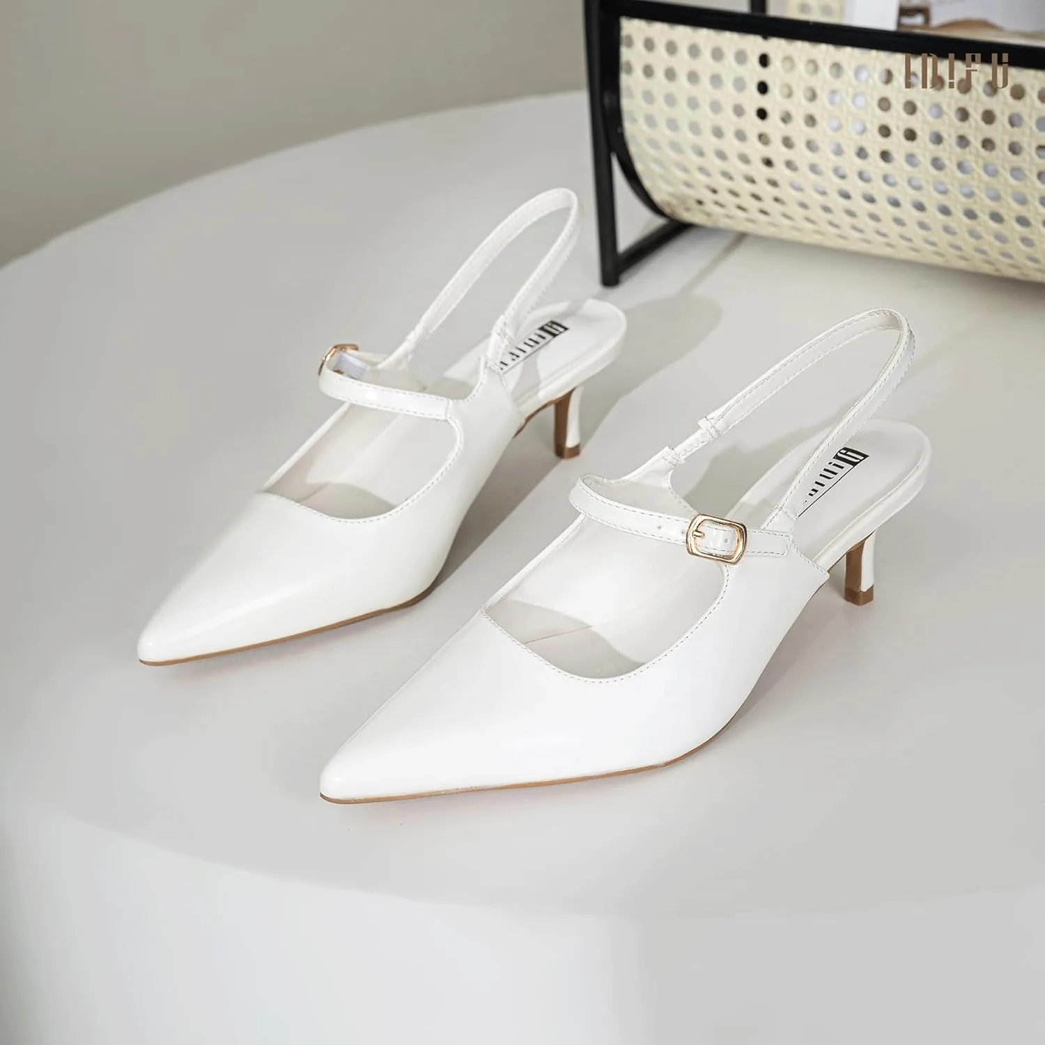 IDIFU IN2 Low Kitten Slingback Closed Toe Heels Pumps Wedding Bridal Prom Party Work Office Dress Shoes for Women Comfortable Dressy Formal Short Small Pointed Toe Heels