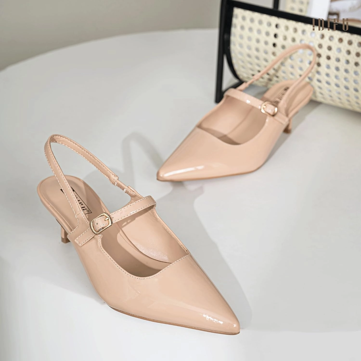 IDIFU IN2 Low Kitten Slingback Closed Toe Heels Pumps Wedding Bridal Prom Party Work Office Dress Shoes for Women Comfortable Dressy Formal Short Small Pointed Toe Heels