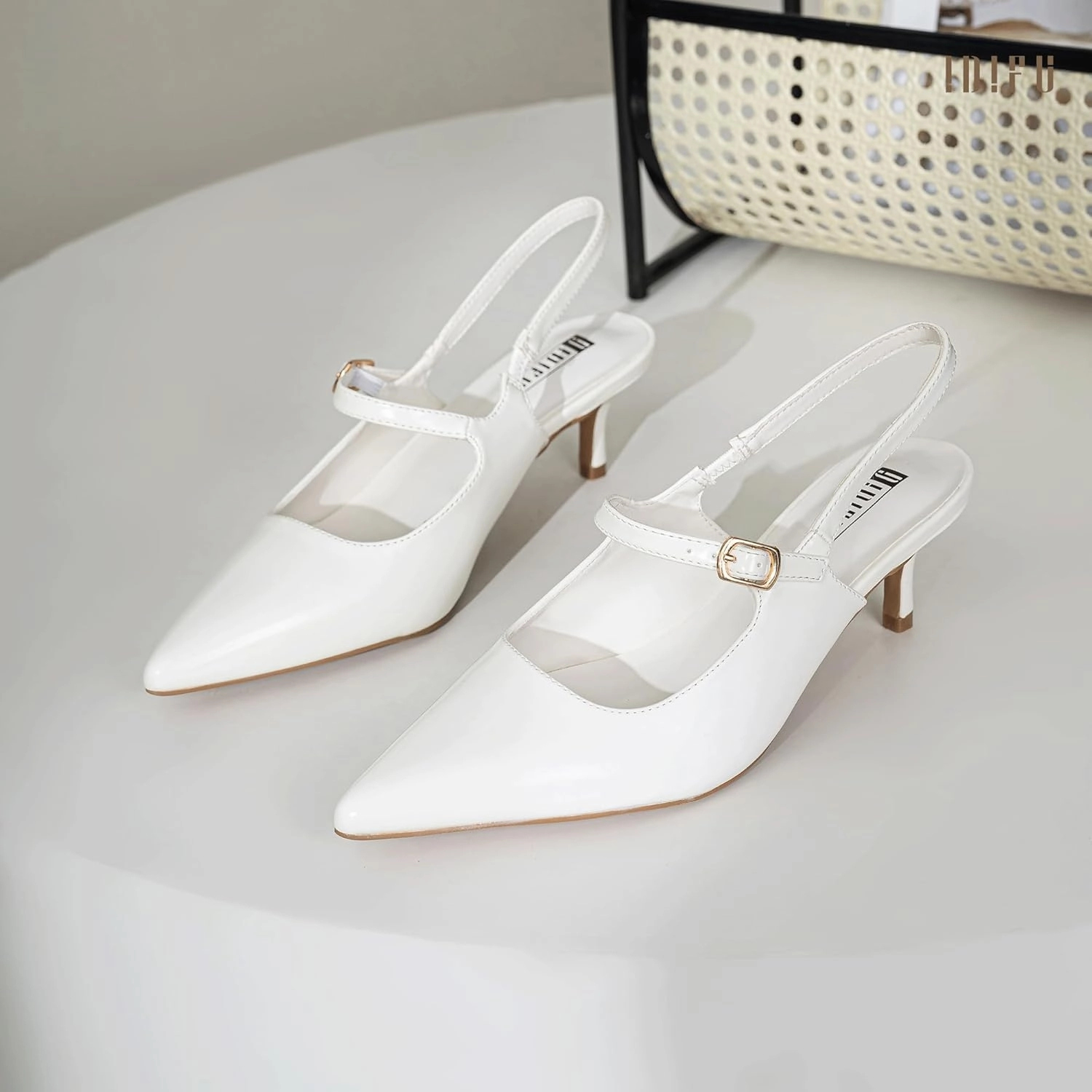 IDIFU IN2 Low Kitten Slingback Closed Toe Heels Pumps Wedding Bridal Prom Party Work Office Dress Shoes for Women Comfortable Dressy Formal Short Small Pointed Toe Heels