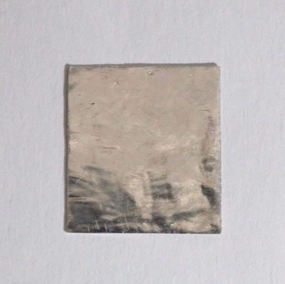 Indium Foil Metal 99.995% 25x25x0.3mm thick (1x1x0.012inch) - Science experiment - Chemistry kit - Periodic Table, Element Collection, Transition Metals