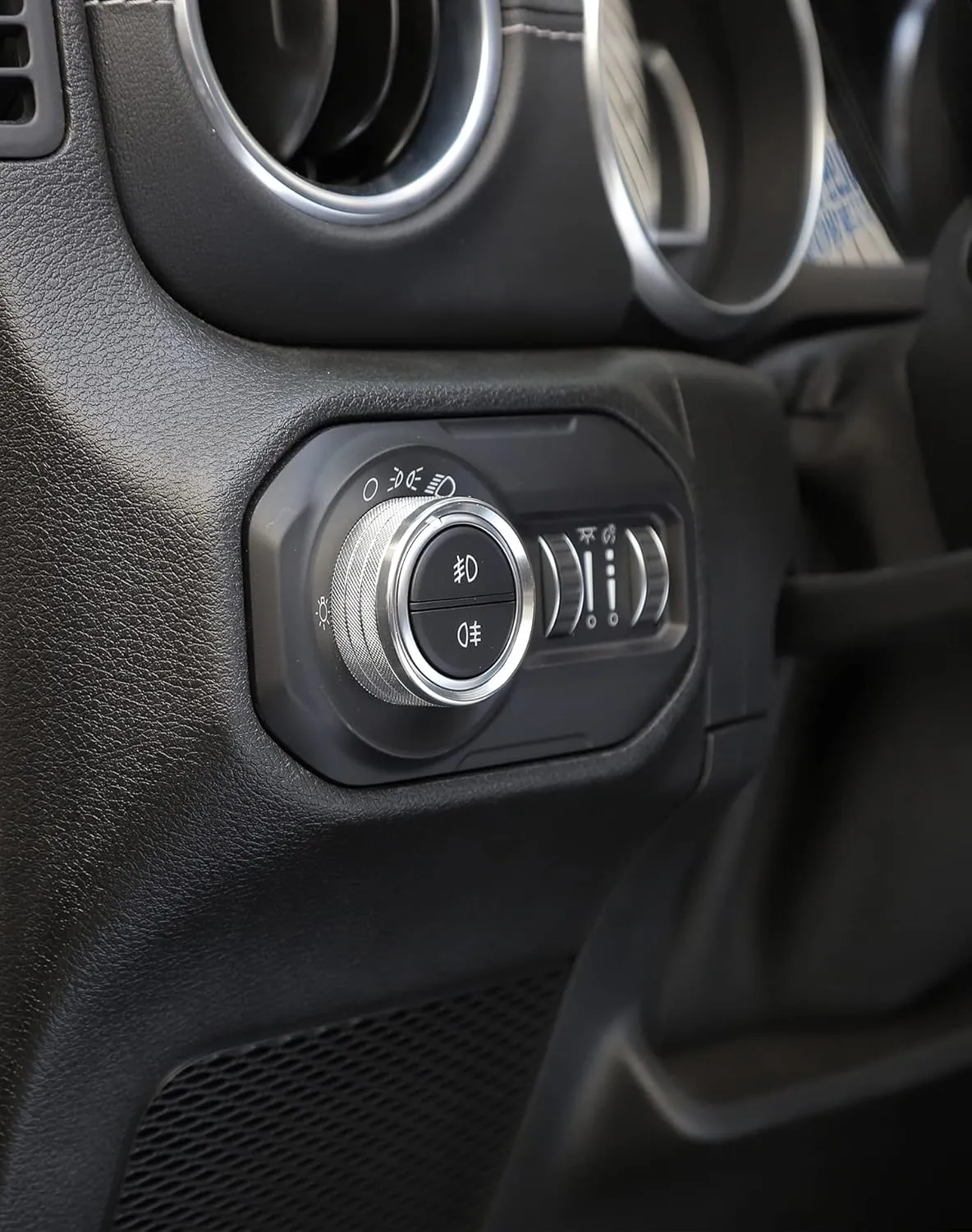 JeCar Air Conditioner Switch Knob Cover & Headlight Knob Cover Aluminum Alloy AC Button Trims Compatible with Jeep Wrangler 2018-2023 JL JLU & 2020-2023 Gladiator (Silver)