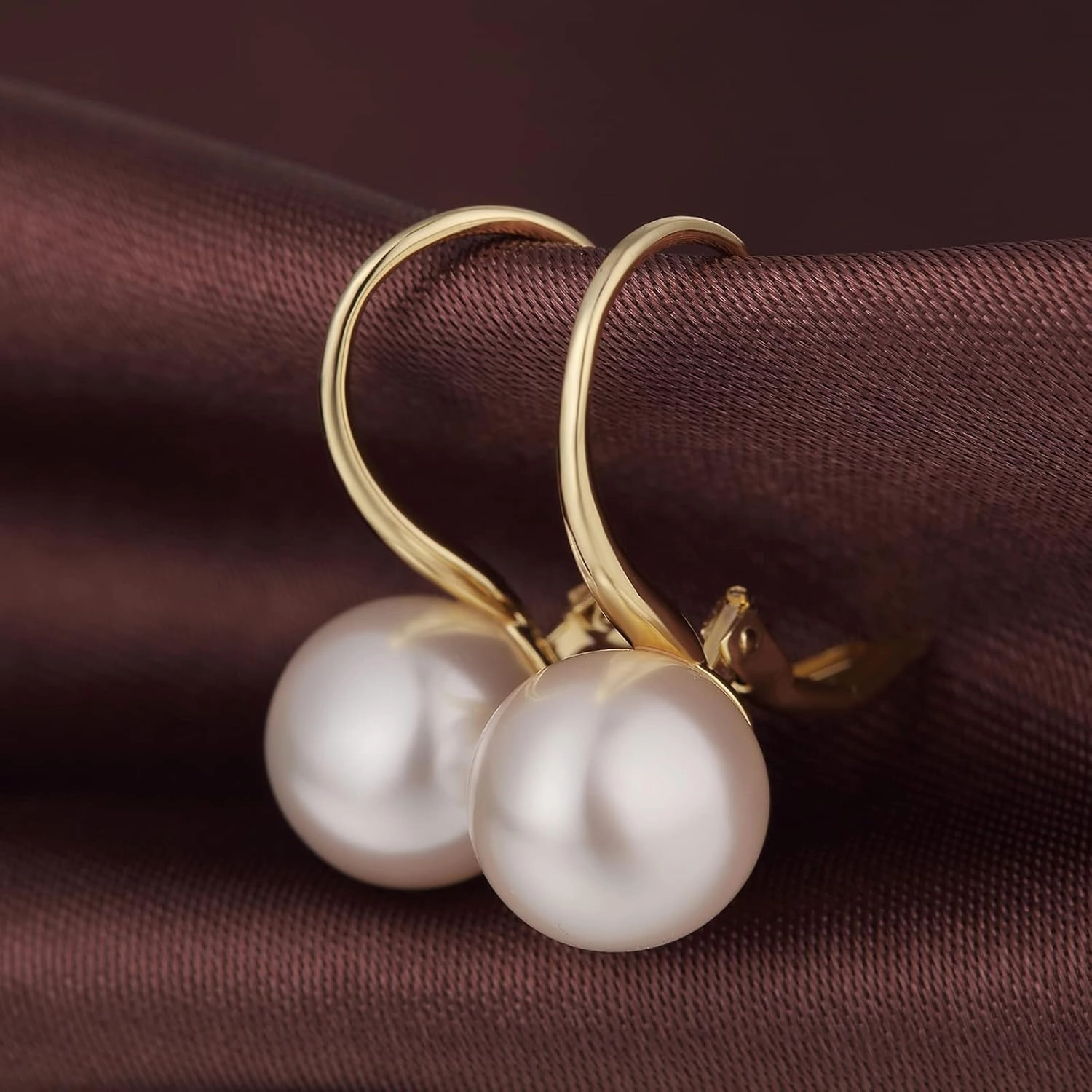 Jiamiaoi Pearl Diamond Earrings for Women Dangle Drop Earrings 925 Sterling Silver Pearl Lever Back Drop Earrings Pearl Silver Earrings for Women Come with Gift Box