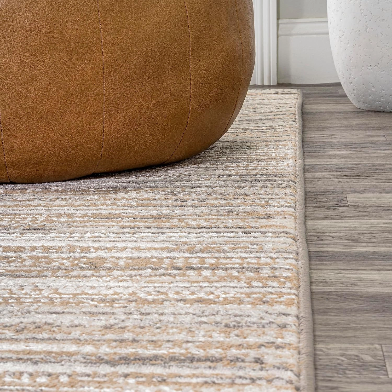 JONATHAN Y SOR200D-28 Loom Modern Strie' Indoor Runner Rug, Solid & Striped, Transitional, Traditional, Casual for Bedroom,Kitchen,Living Room,Non Shedding,Easy-Washing, Beige, 2 X 8