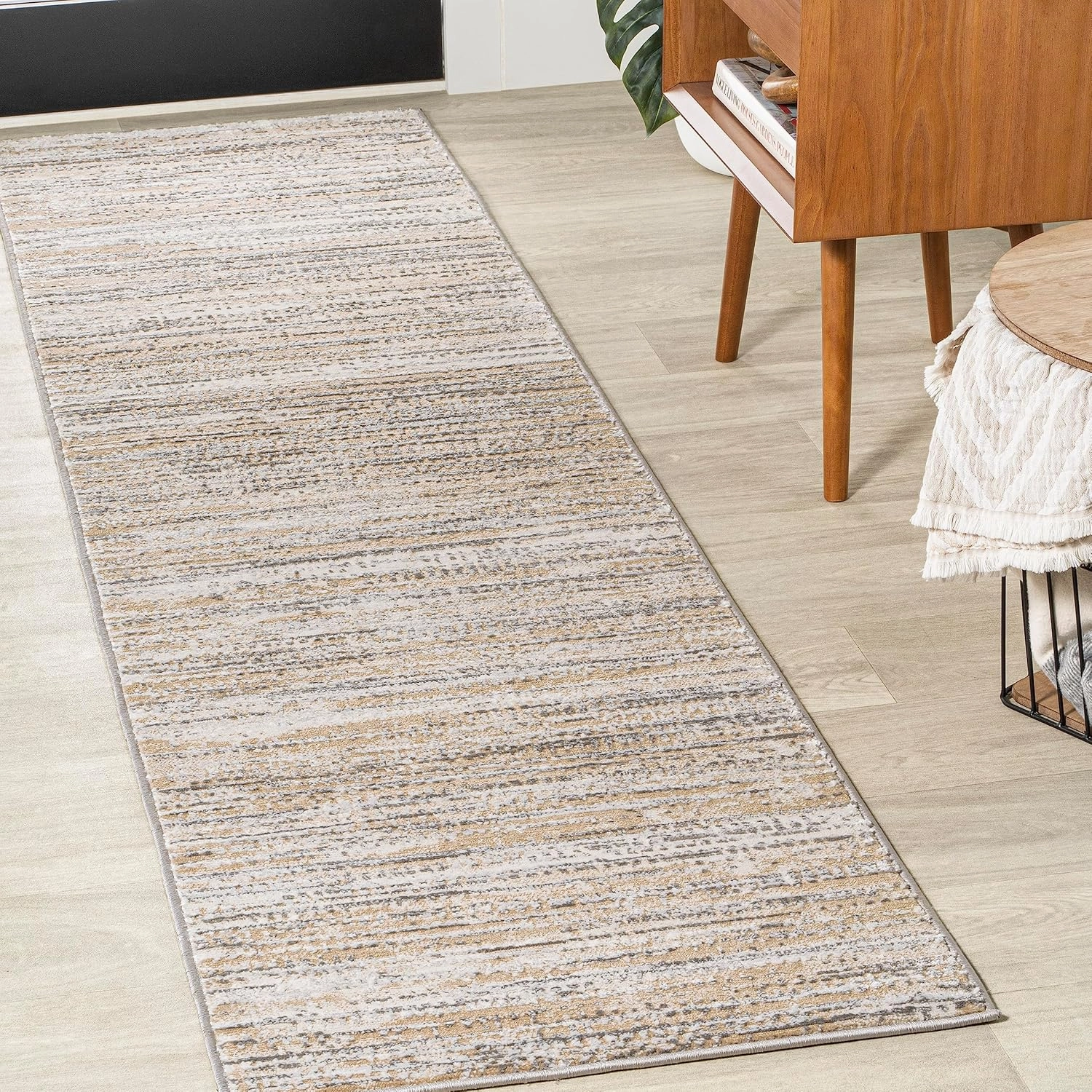JONATHAN Y SOR200D-28 Loom Modern Strie' Indoor Runner Rug, Solid & Striped, Transitional, Traditional, Casual for Bedroom,Kitchen,Living Room,Non Shedding,Easy-Washing, Beige, 2 X 8