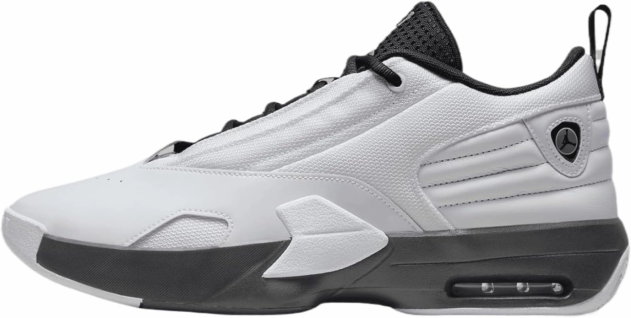 Jordan Max Aura 6 Men's Shoes (FQ8298-101, White/Black/Metallic Gold)