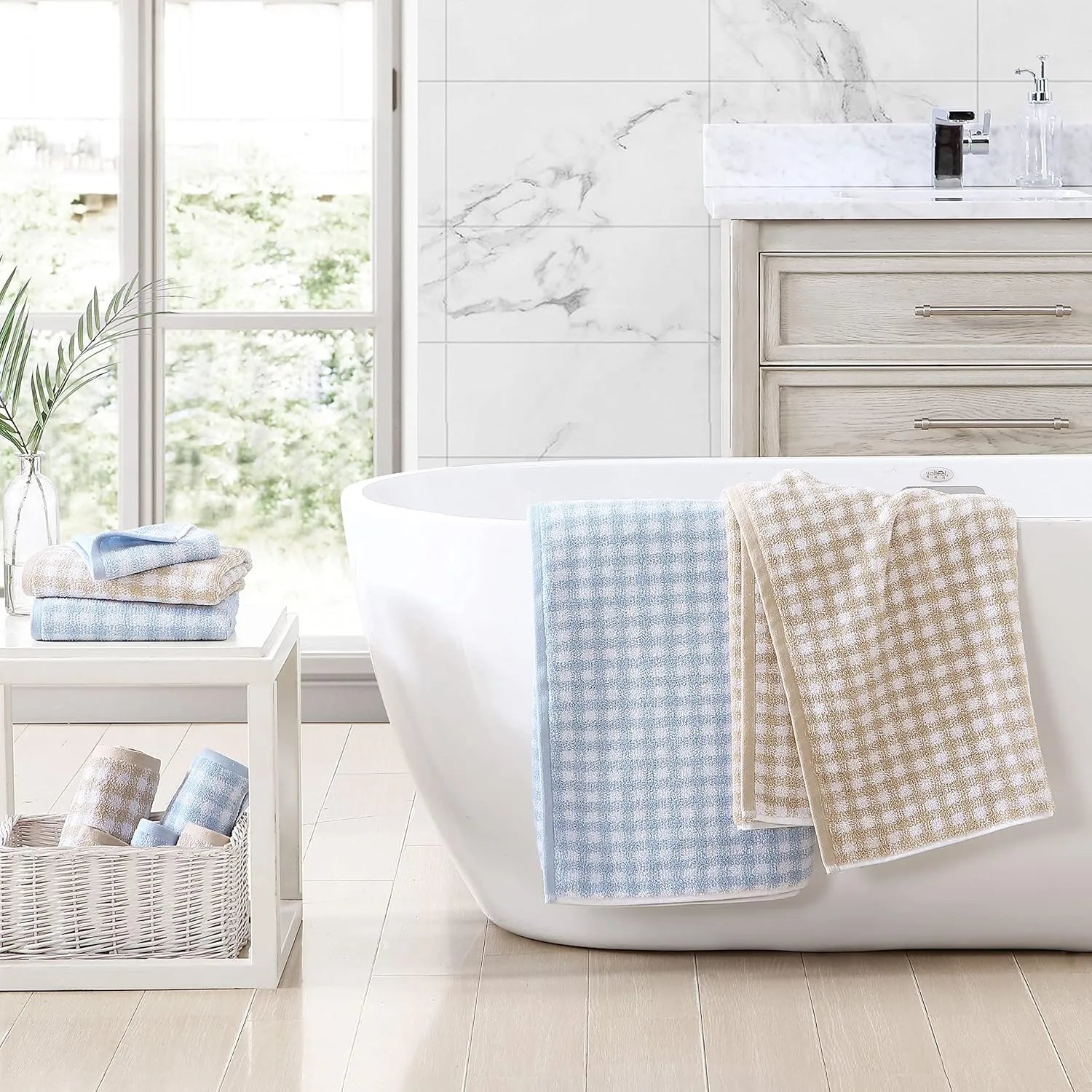 Laura Ashley - Bath Towels, Absorbent & Fade Resistant Cotton Towels, Dorm Essentials (Ginny Blue, 3-Piece)