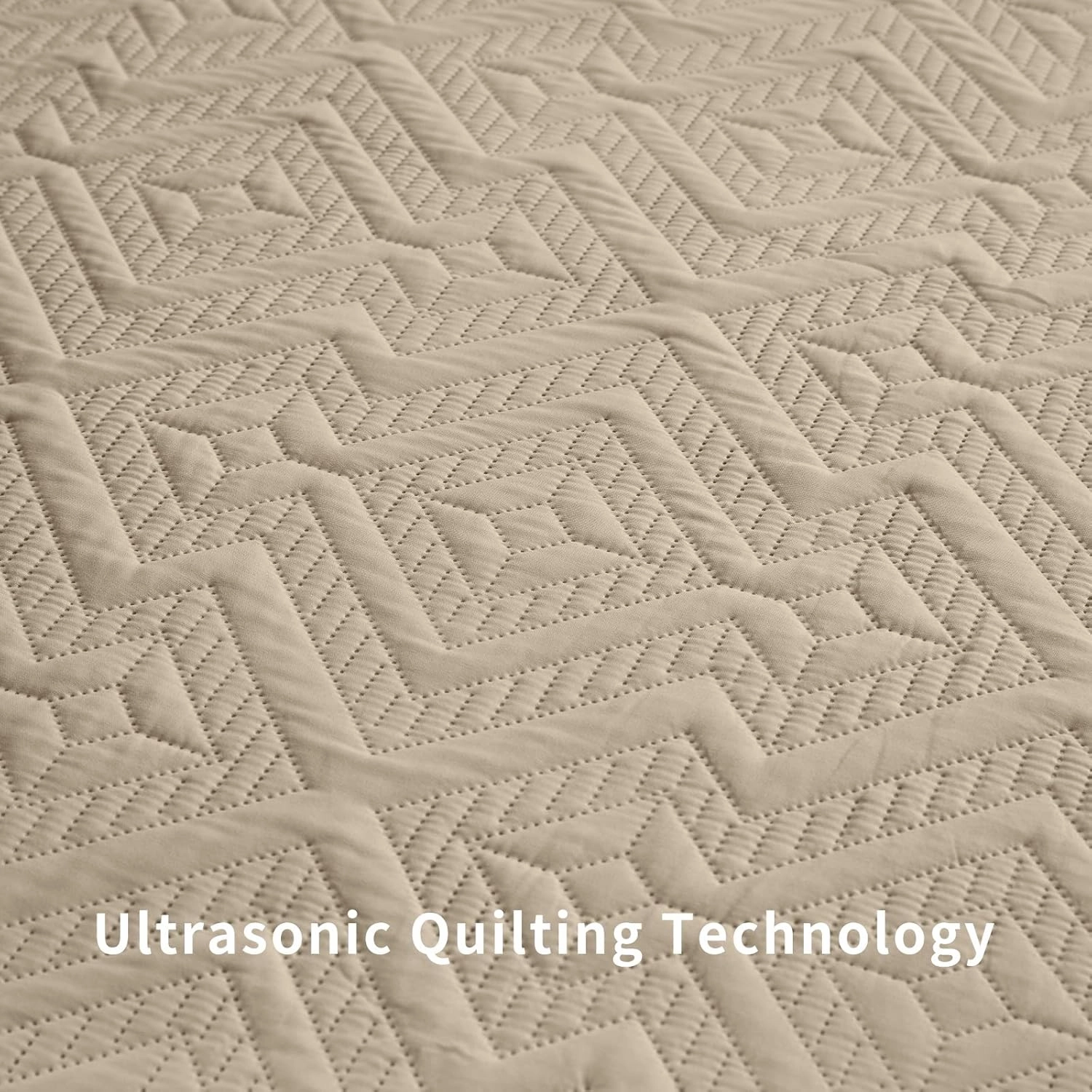 LEAONME Quilt Set King Size 3 Pieces, Lightweight Beige Bedspread-98''x106'', Soft Microfiber Summer Quilt/Coverlet, Luxurious Warm Bedding Sets for All Seasons (Includes 1 Quilt, 2 Shams)