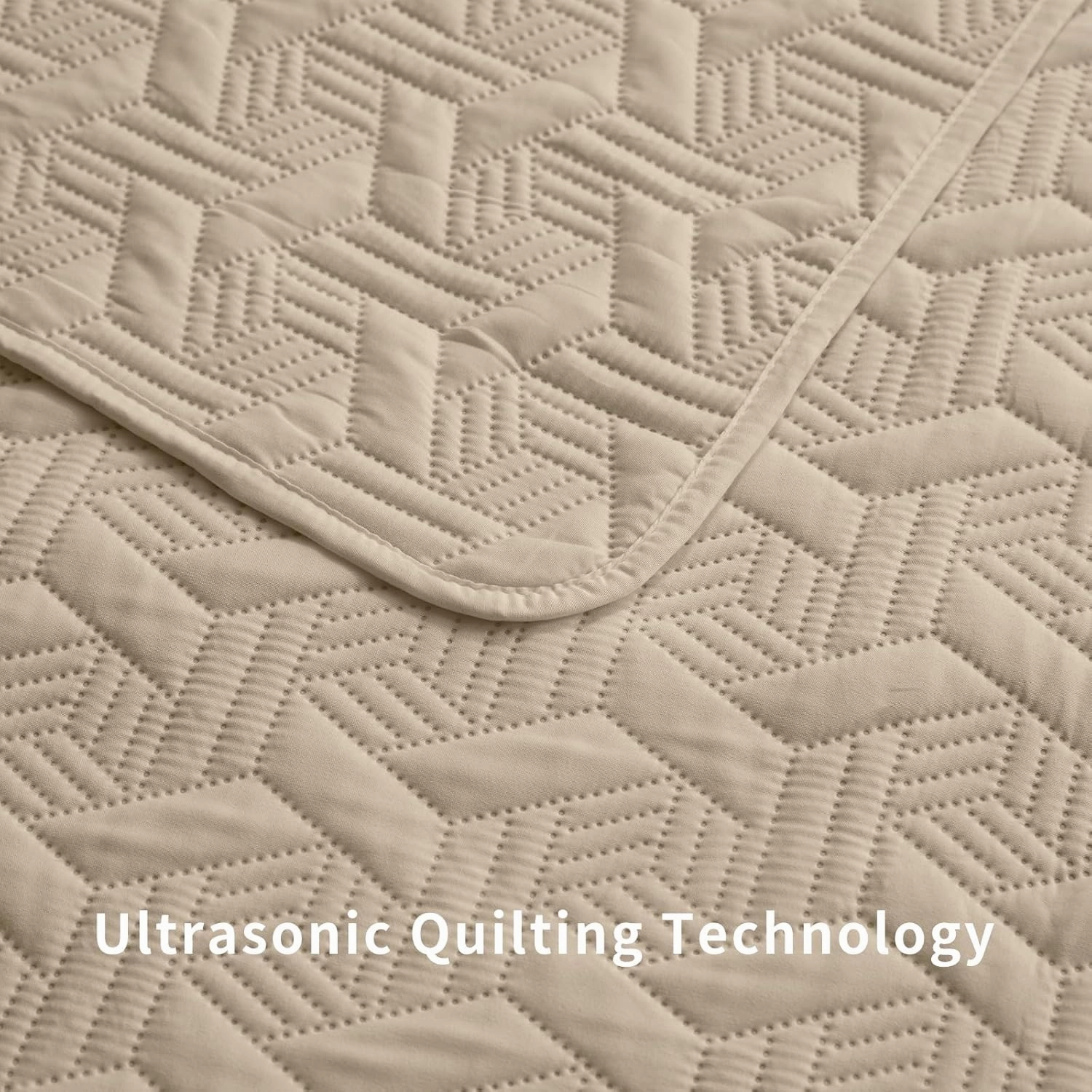 LEAONME Quilt Set King Size 3 Pieces,Lightweight Beige Bedspread-98''x106'',Soft Microfiber Summer Quilt,Luxurious Warm Coverlet Sets for All Seasons (Includes 1 Quilt, 2 Shams)