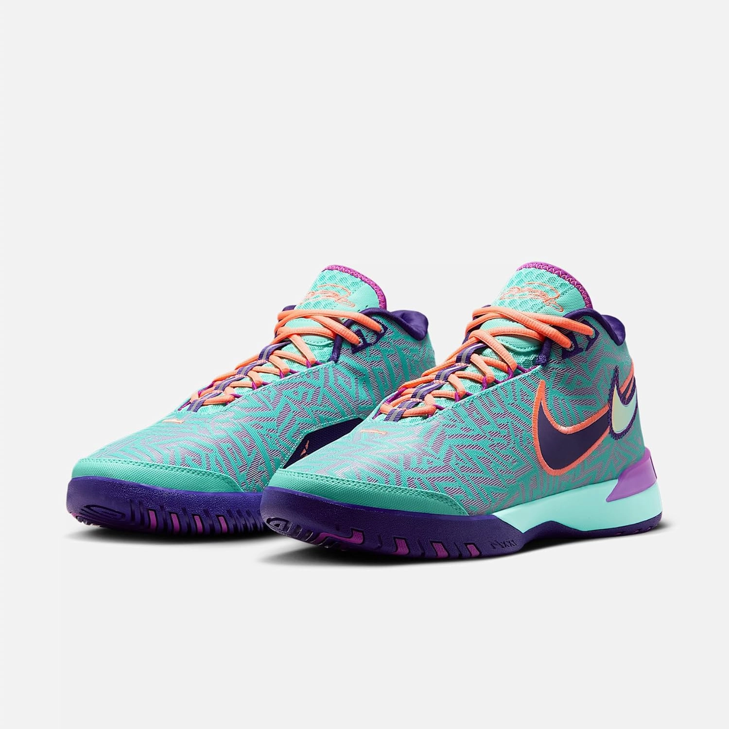 Lebron NXXT Gen AMPD Basketball Shoes (FJ1566-101, Light Orewood Brown/Washed Teal/Metallic Gold)