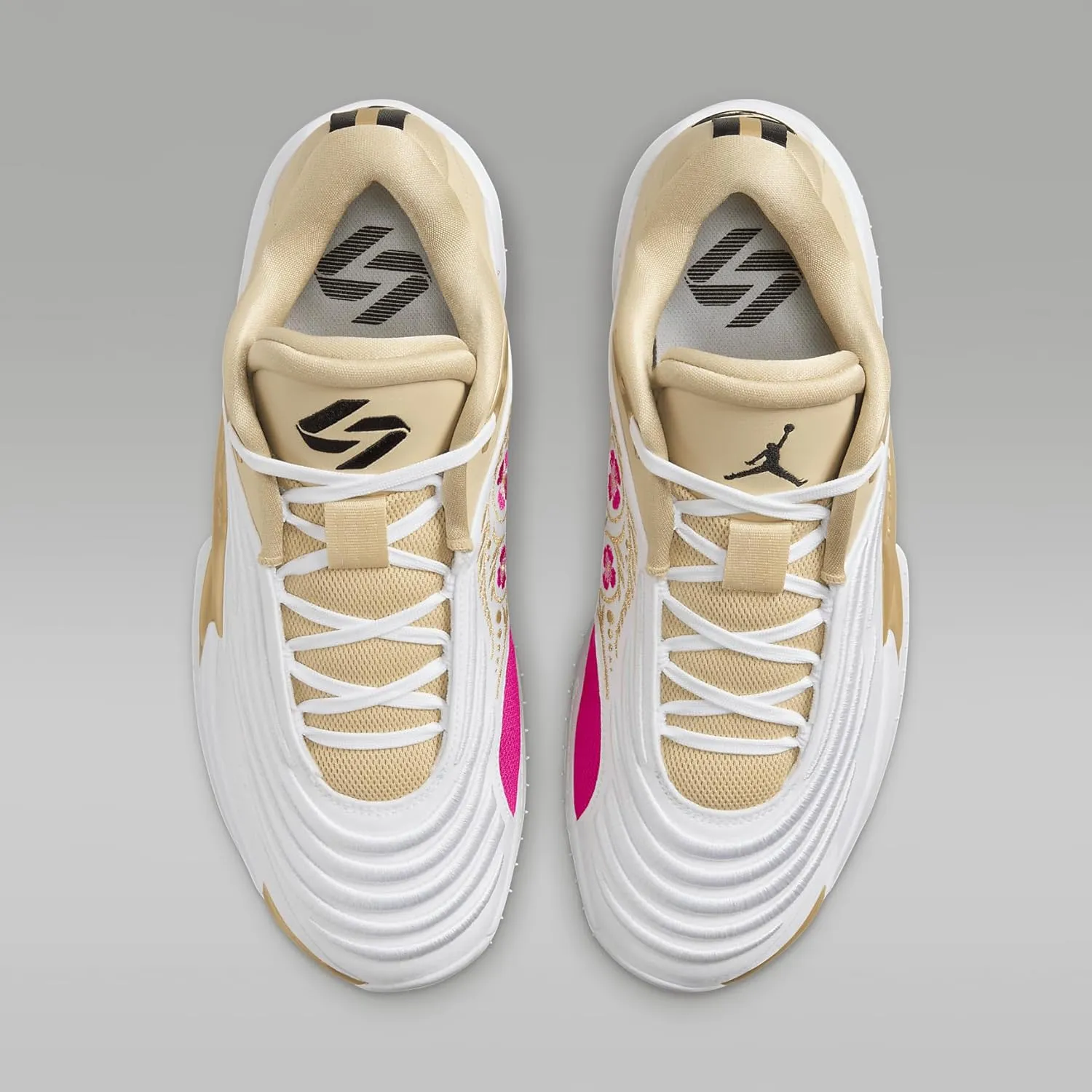 Luka 3 SE Matador Basketball Shoes (FZ2464-100, White/Team Gold/Metallic Gold/Black)