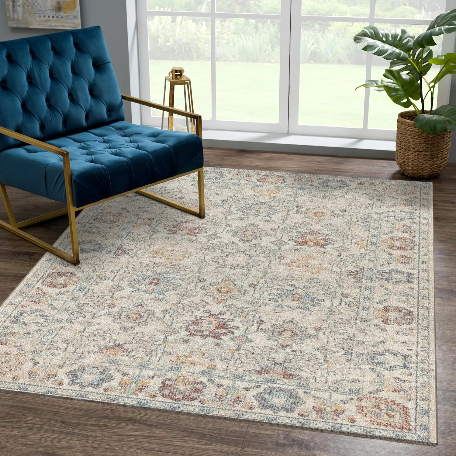 LUXE WEAVERS Vintage Style Floral Area Rug, Beige, 8x10