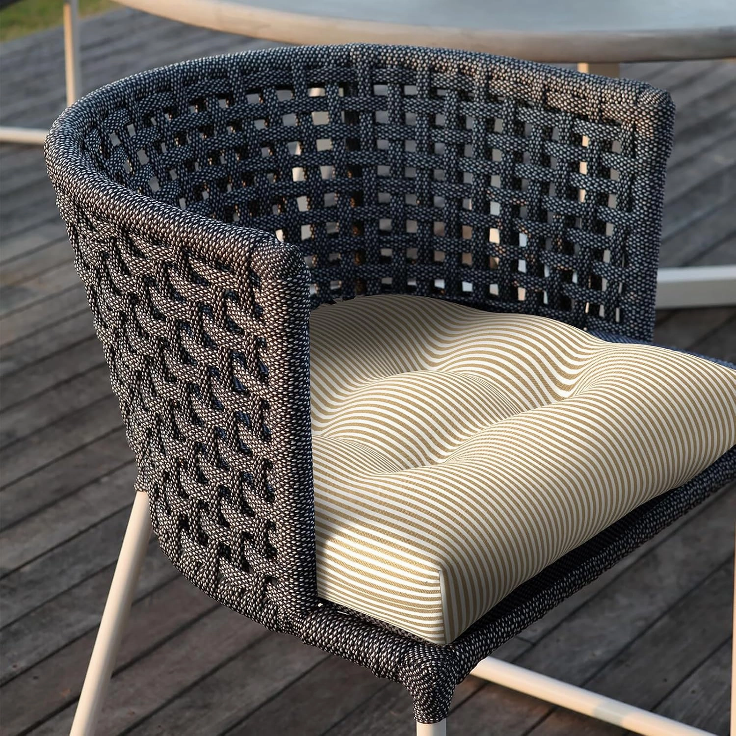 LVTXIII Outdoor Seat Cushions Seasonal Tufted Chair Cushions, Patio Chair Pads for Dining Chairs, Office Armchairs and Garden Furniture Decoration (Round Back, 19”x19”x4”, Stripe Beige, 2 Pack)