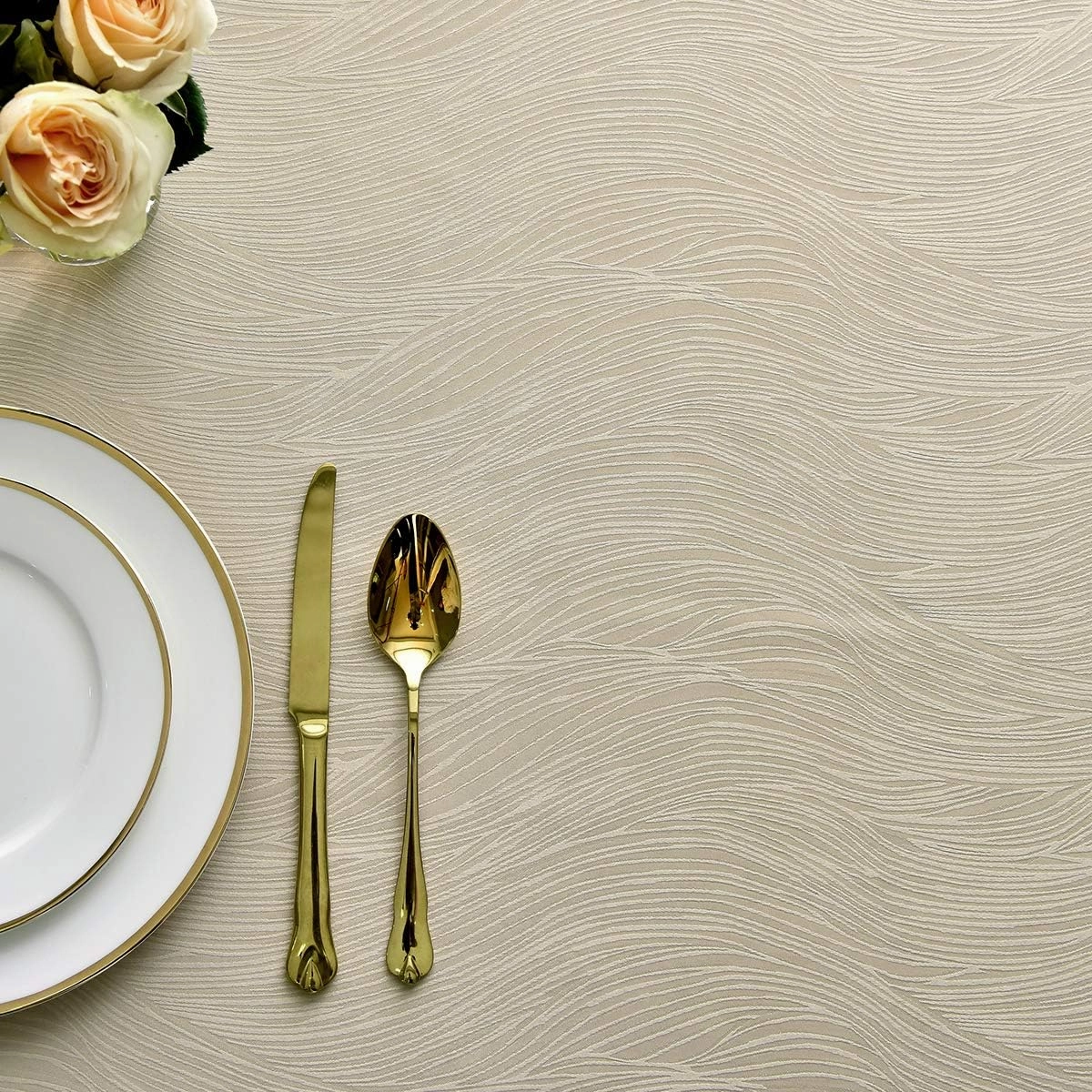 maxmill Jacquard Table Cloth Swirl Pattern Spillproof Wrinkle Resistant Heavy Weight Soft Tablecloth for Kitchen Dinning Tabletop Outdoor Picnic Rectangle 52 x 70 Inch Beige