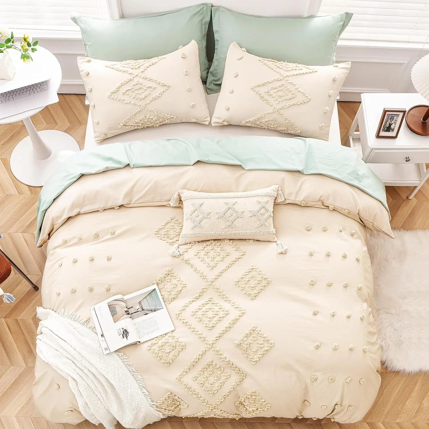 MEILA Beige Duvet Cover King Size, Soft and Lightweight Boho Duvet Covers Set Tufted for All Seasons, 3 Pieces Boho Embroidery Shabby Chic Bedding Set (Beige, King, 104’’ x 90’’)