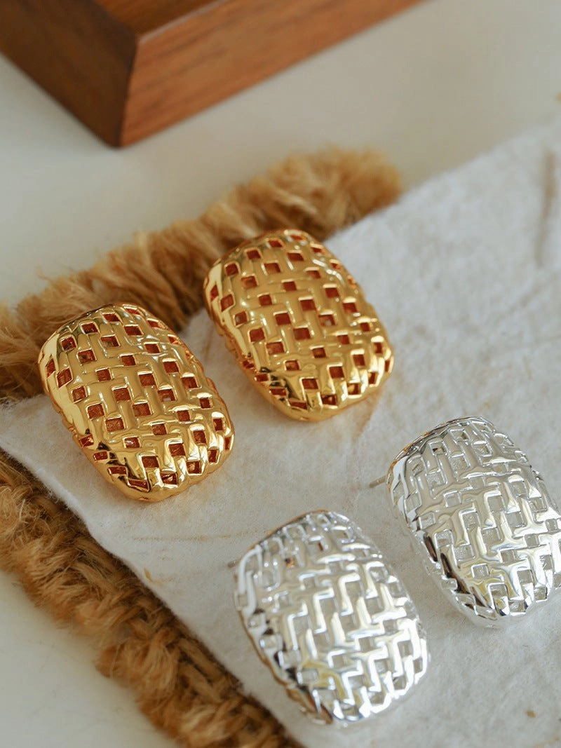 Metal Style Hollow Square Retro Earrings