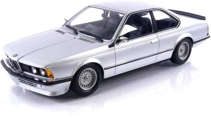 Minichamps 1982 635 CSi Silver Metallic 1/18 Diecast Model Car 155028107