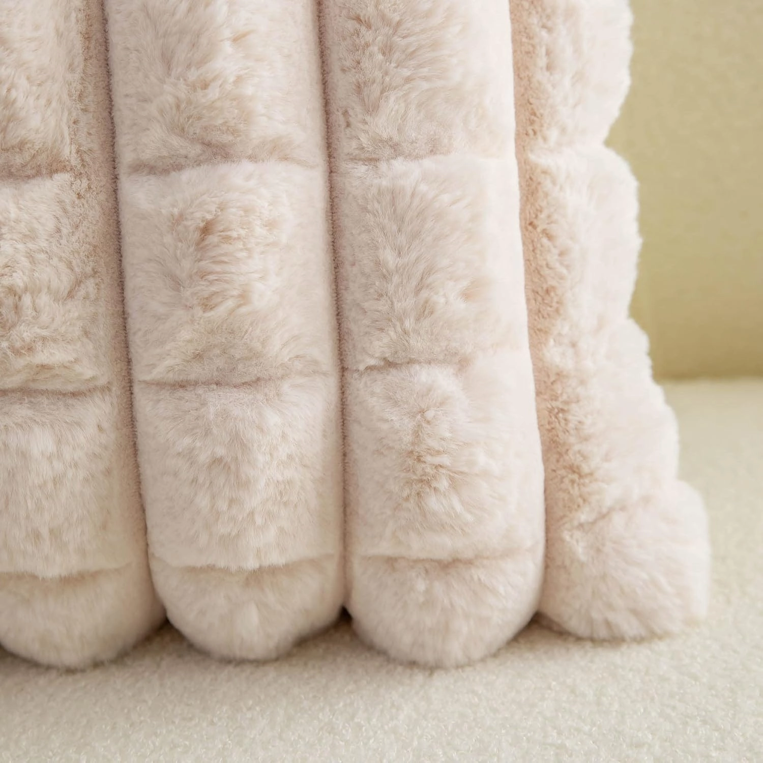 Neelvin Beige Faux Fur Cozy Soft Plaid Decorative Throw Pillow Covers 18x18 inch Set of 2,Velvet Pillowcase Cushion Case for Sofa Couch