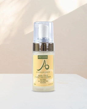 Neem & Tulsi Clarifying Pores Cleanser - Niacinamide Skincare for Acne 110ml