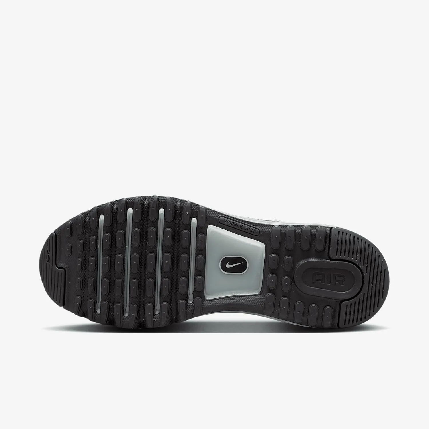 Nike Air Max 2013 Men's Shoes (HQ3025-001, Metallic Silver/Black/Flat Silver/Metallic Silver)