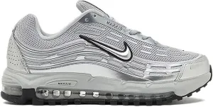 Nike Men's Sneaker