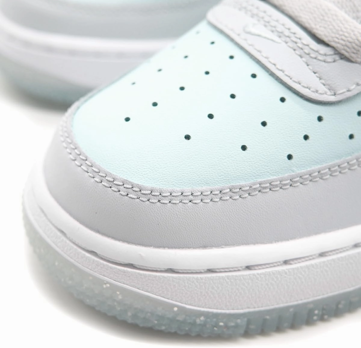 Nike Air Force 1 Big Kids' Shoes (HQ3249-043, Pure Platinum/Glacier Blue/Metallic Silver)