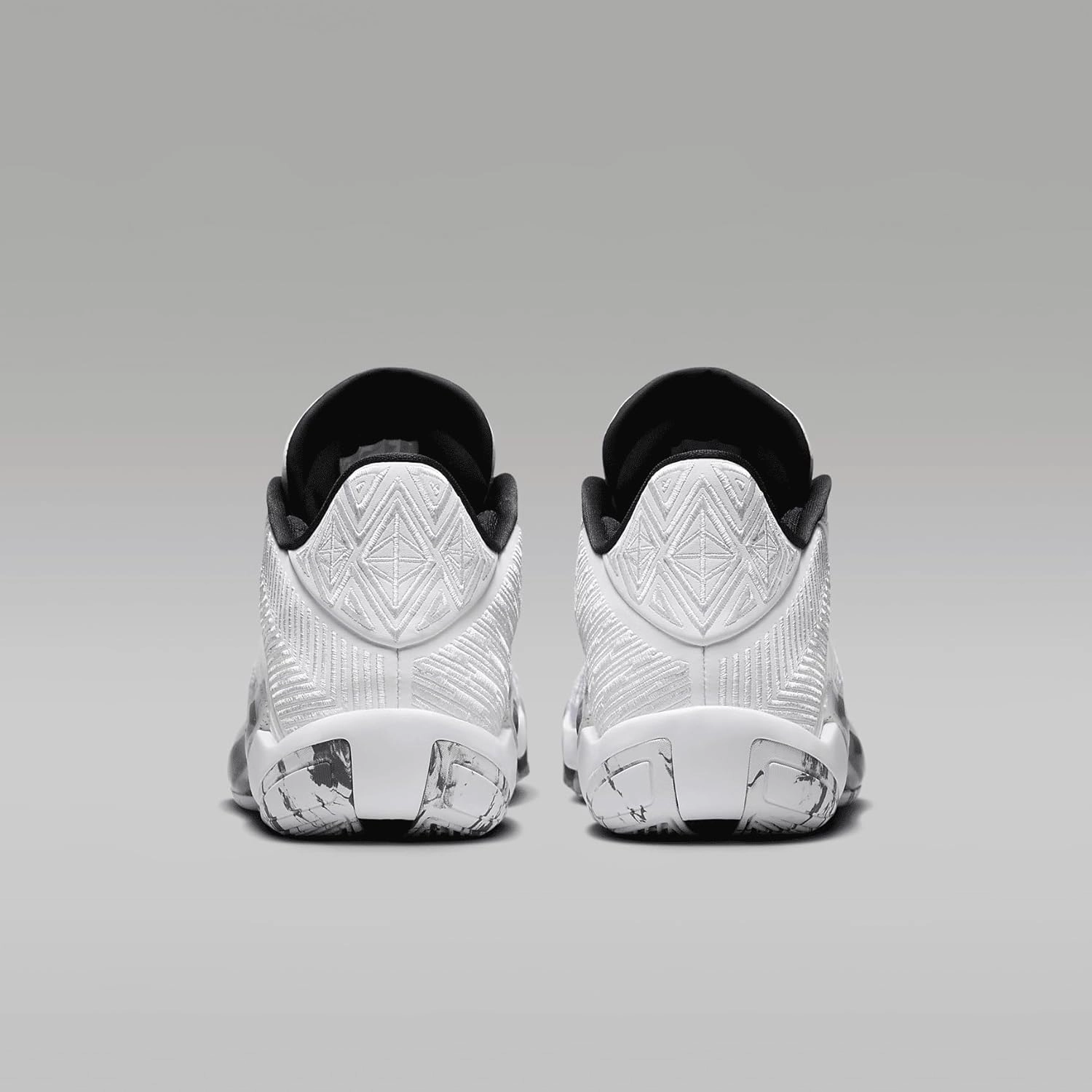 NIKE Air Jordan XXXVIII FIBA Basketball Shoes (FN7481-100, White/Pure Platinum/Metallic Gold)