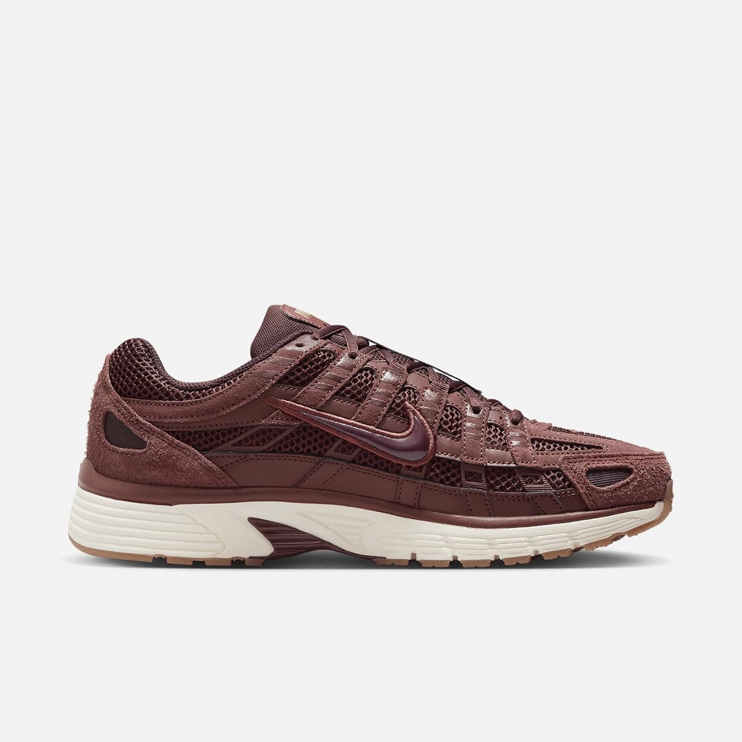 Nike P-6000 SE Men's Shoes (HF0015-200, Dark Pony/Metallic Gold/Pale Ivory/Burgundy)