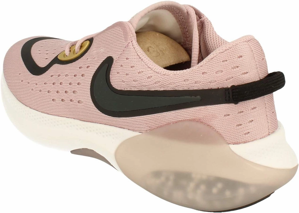 Nike Women's Race Running Shoe