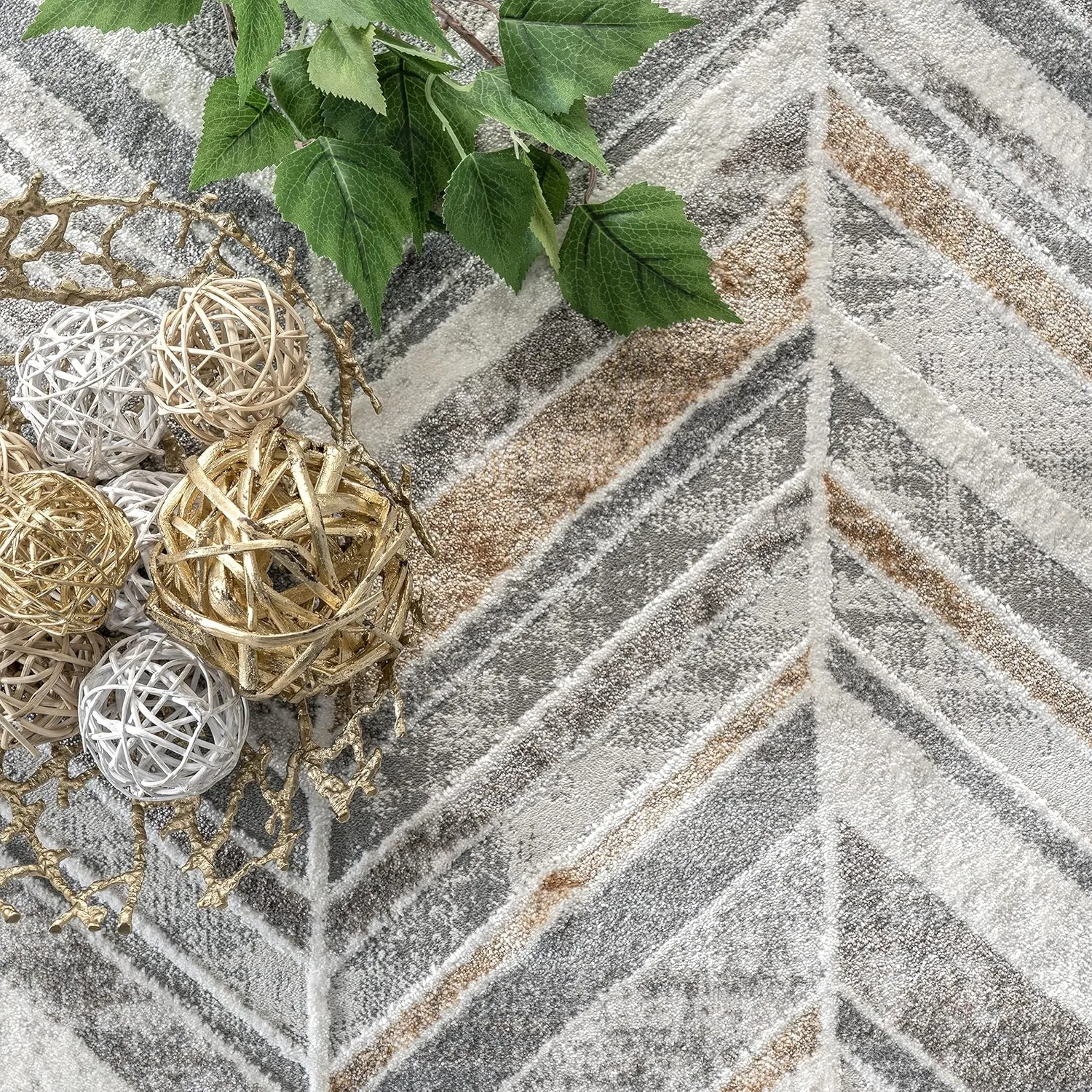 nuLOOM Masha Modern Abstract Chevron Area Rug, 5x8, Beige
