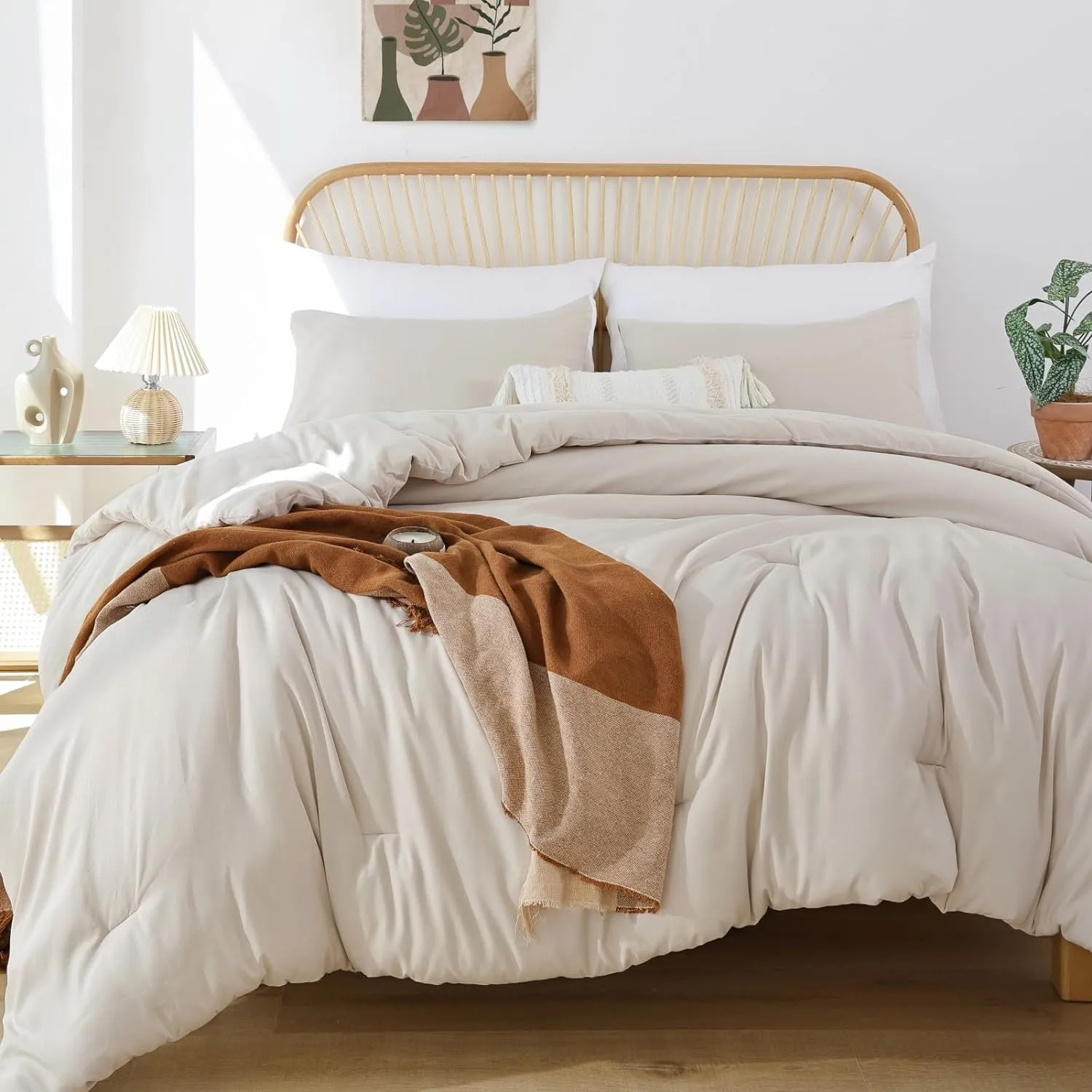 ROSGONIA Beige Comforter Set Queen, 3pcs (1 Boho Beige Comforter & 2 Pillowcases), All Season Bedding Lightweight Soft Bedspread Blanket Quilt