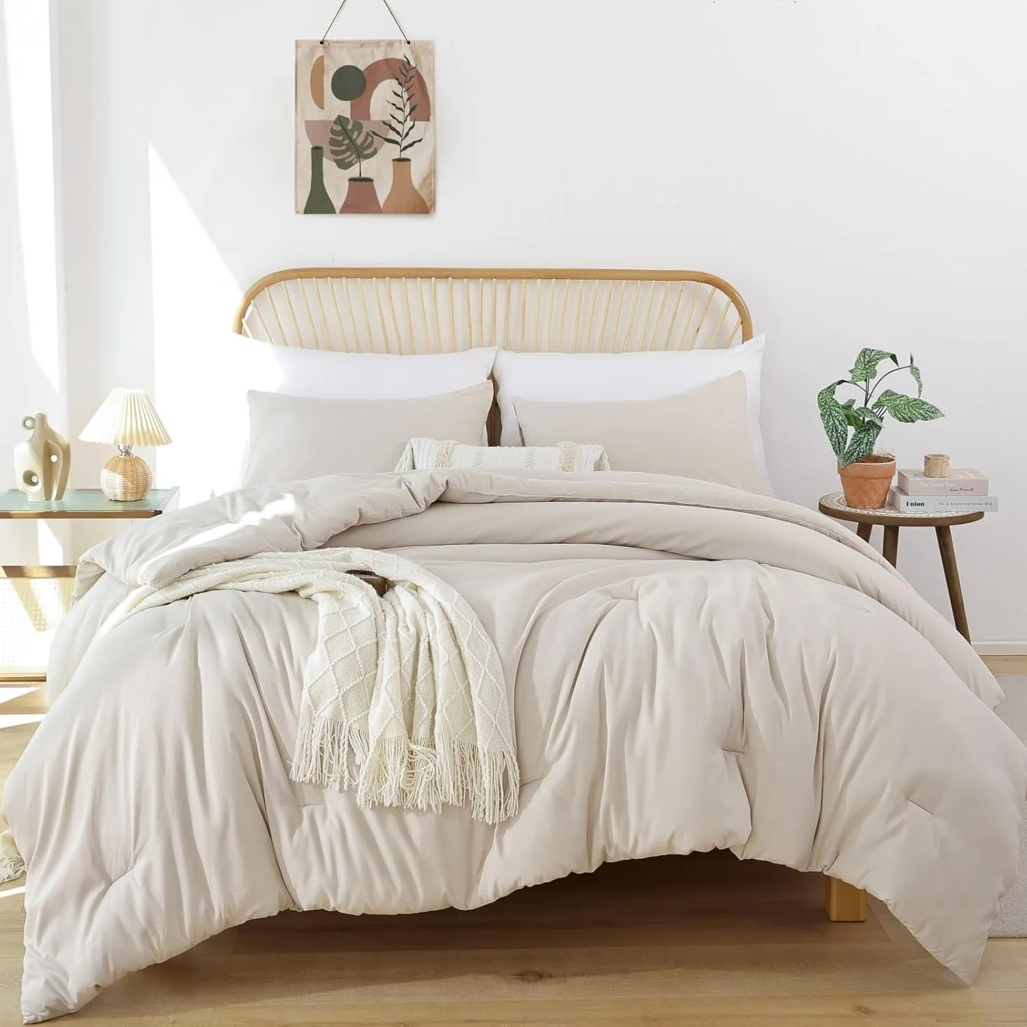 ROSGONIA Beige Comforter Set Queen, 3pcs (1 Boho Beige Comforter & 2 Pillowcases), All Season Bedding Lightweight Soft Bedspread Blanket Quilt