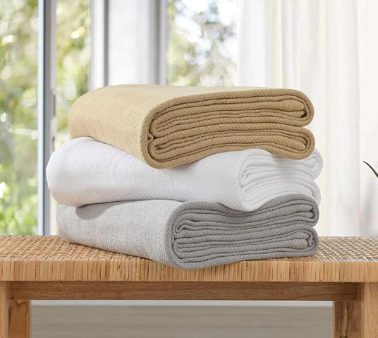 Royal Tradition Medium Weight 100% Cotton Blanket Jacquard (Twin/Twin XL Size 68x90, Beige) Cozy and Comfortable for All Seasons